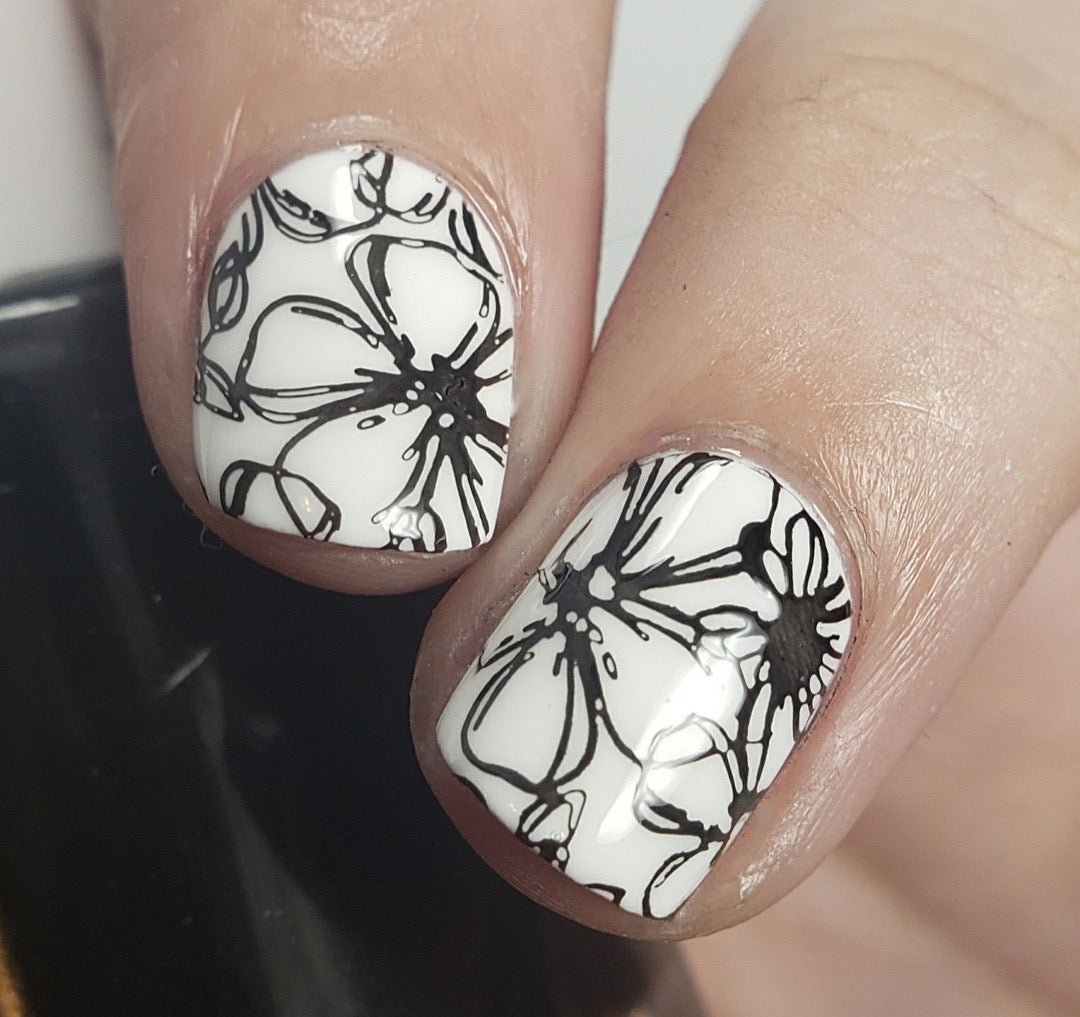 Sweet & Sour Lacquer | Black Velvet