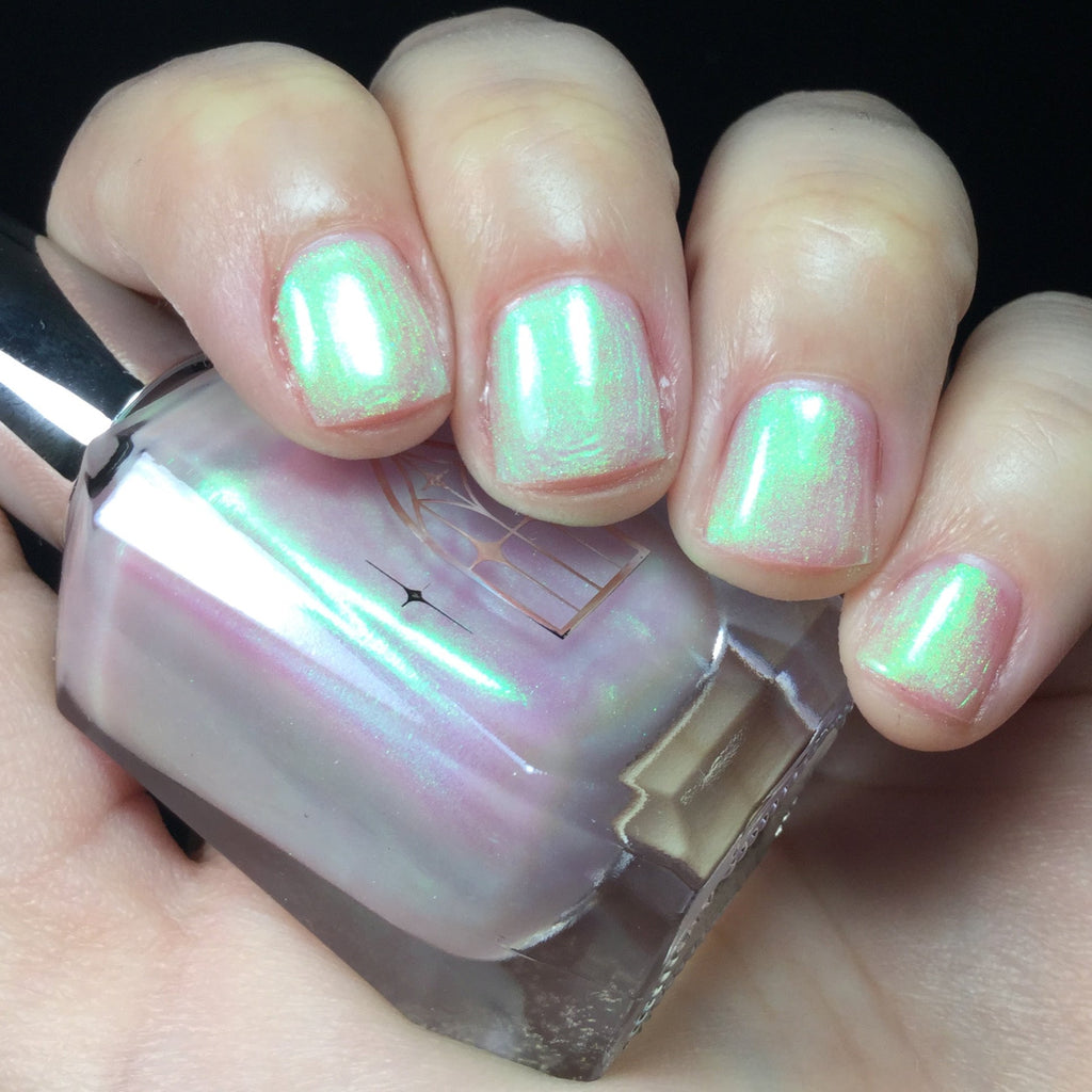 Haunted Polish | STAR STRAND