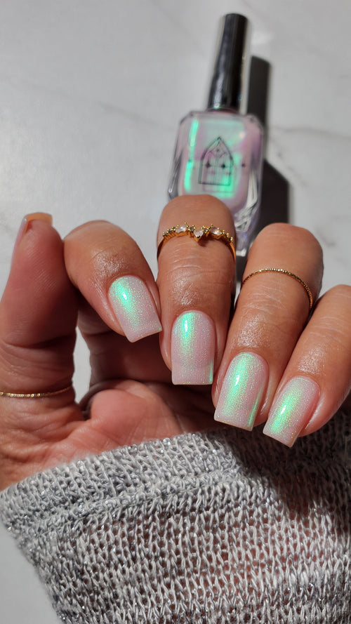 Haunted Polish | STAR STRAND