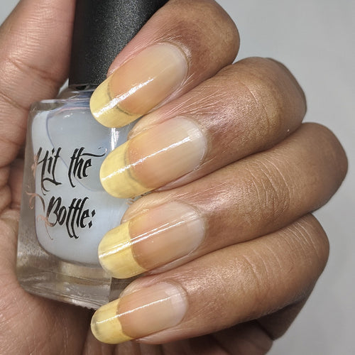 Hit the Bottle | "Keepin' It Peel" - peel off base coat