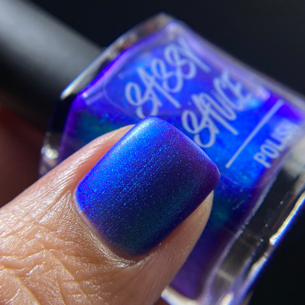 Sassy Sauce Polish | Read between my tulips