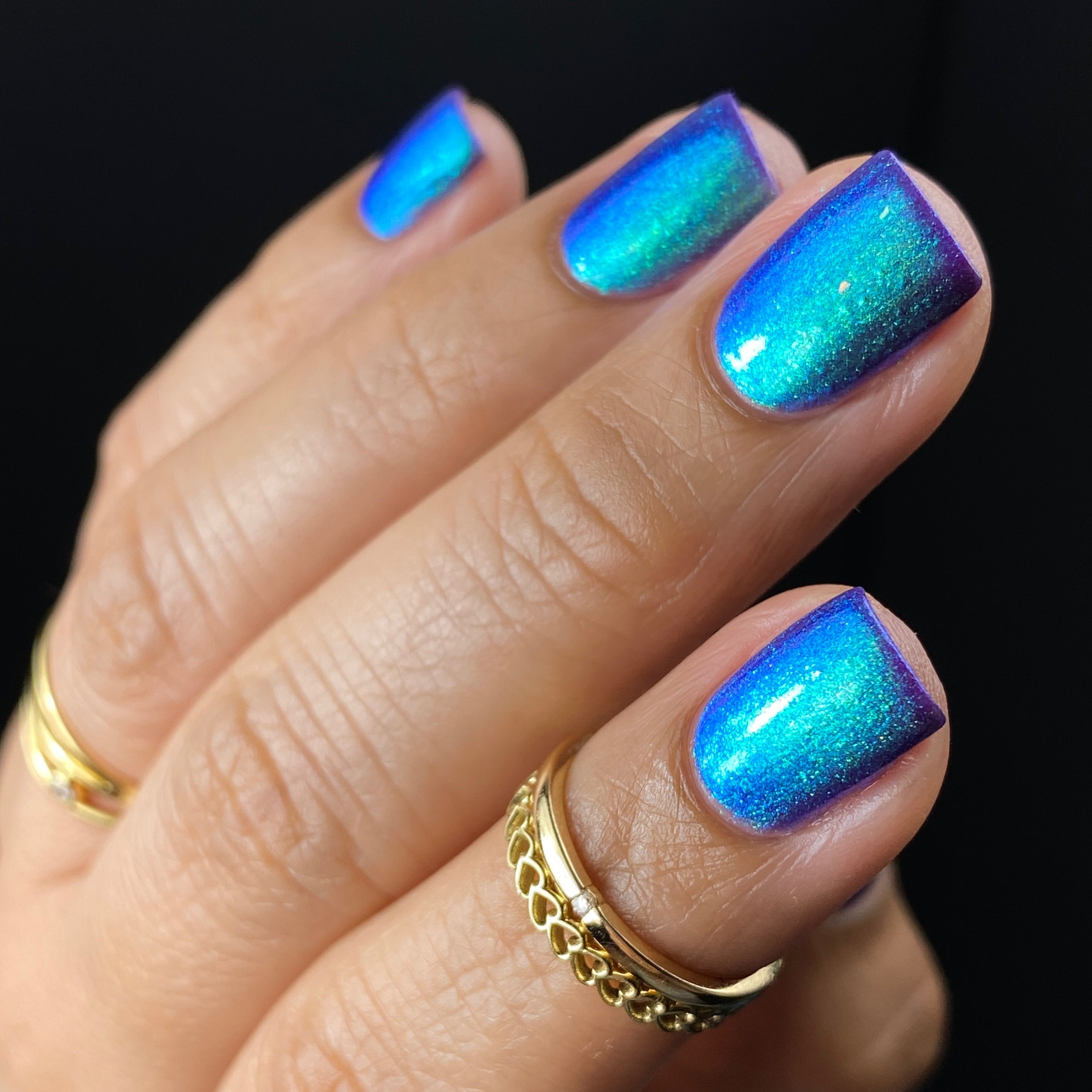 Sassy Sauce Polish | Read between my tulips