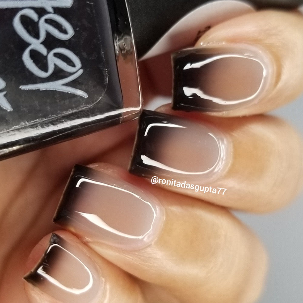 Sassy Sauce Polish | Peek a boo