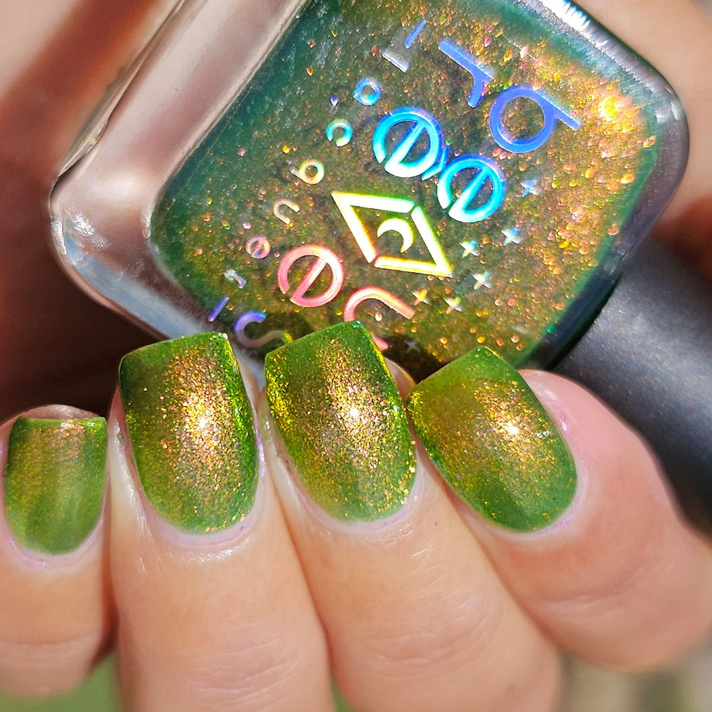 Beaux Rêves Lacquer | Resting Witch Face