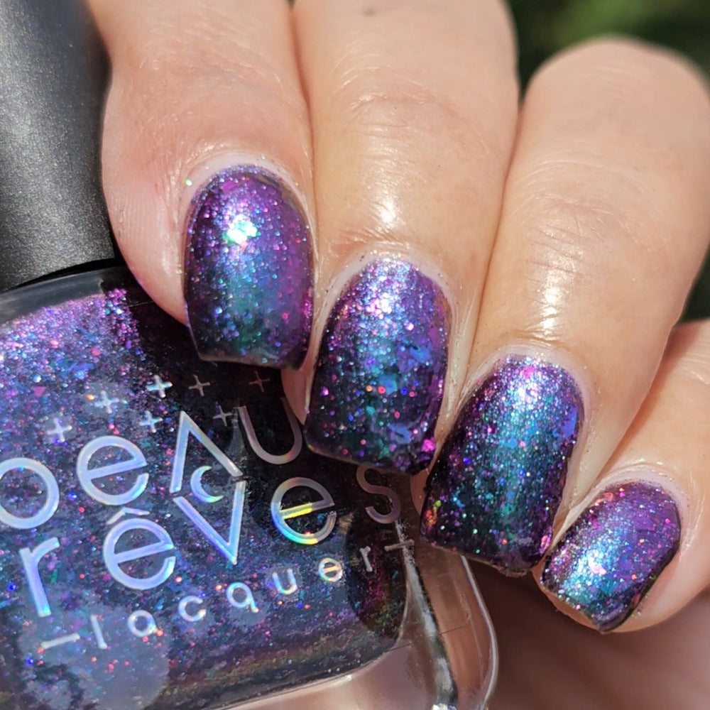 Beaux Rêves Lacquer | Gnomebody's Watching