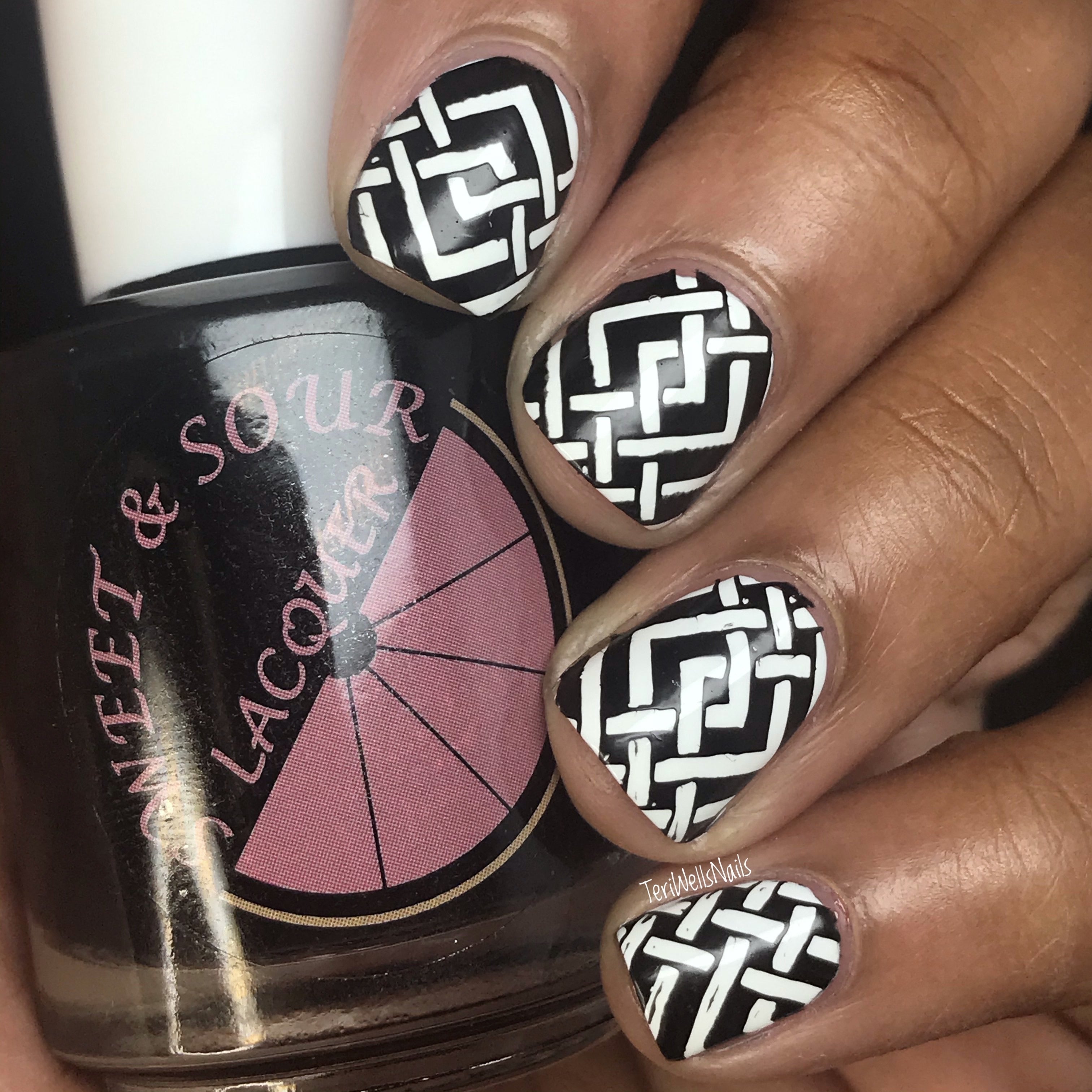 Sweet & Sour Lacquer | Black Velvet and White Silk Duo