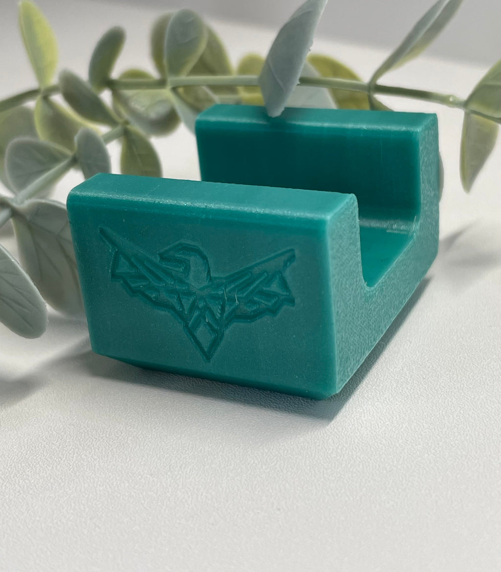 Raven Lacquer | Thermal Velvet Magnet