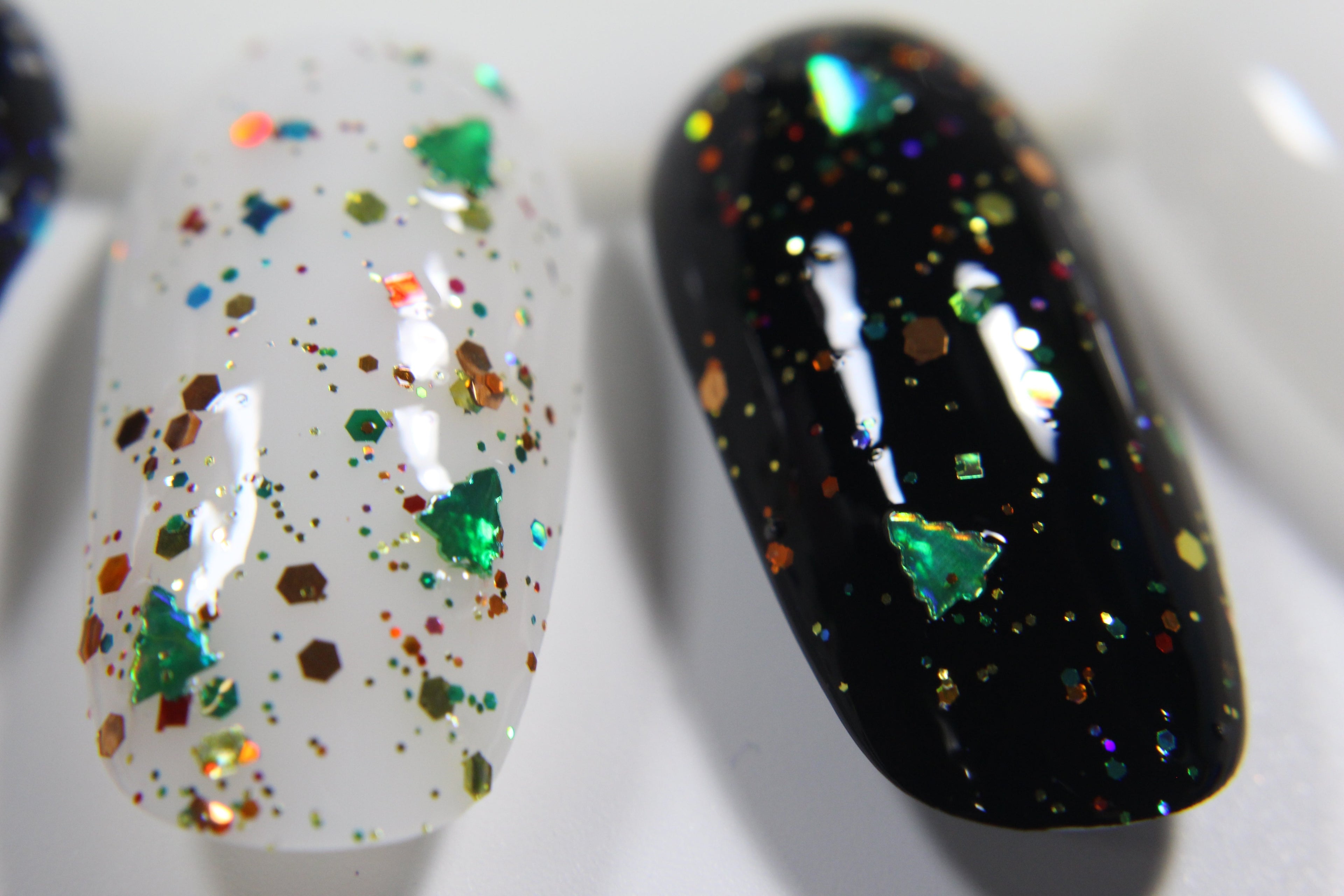Sweet & Sour Lacquer | Rockin' Around the xmas Tree