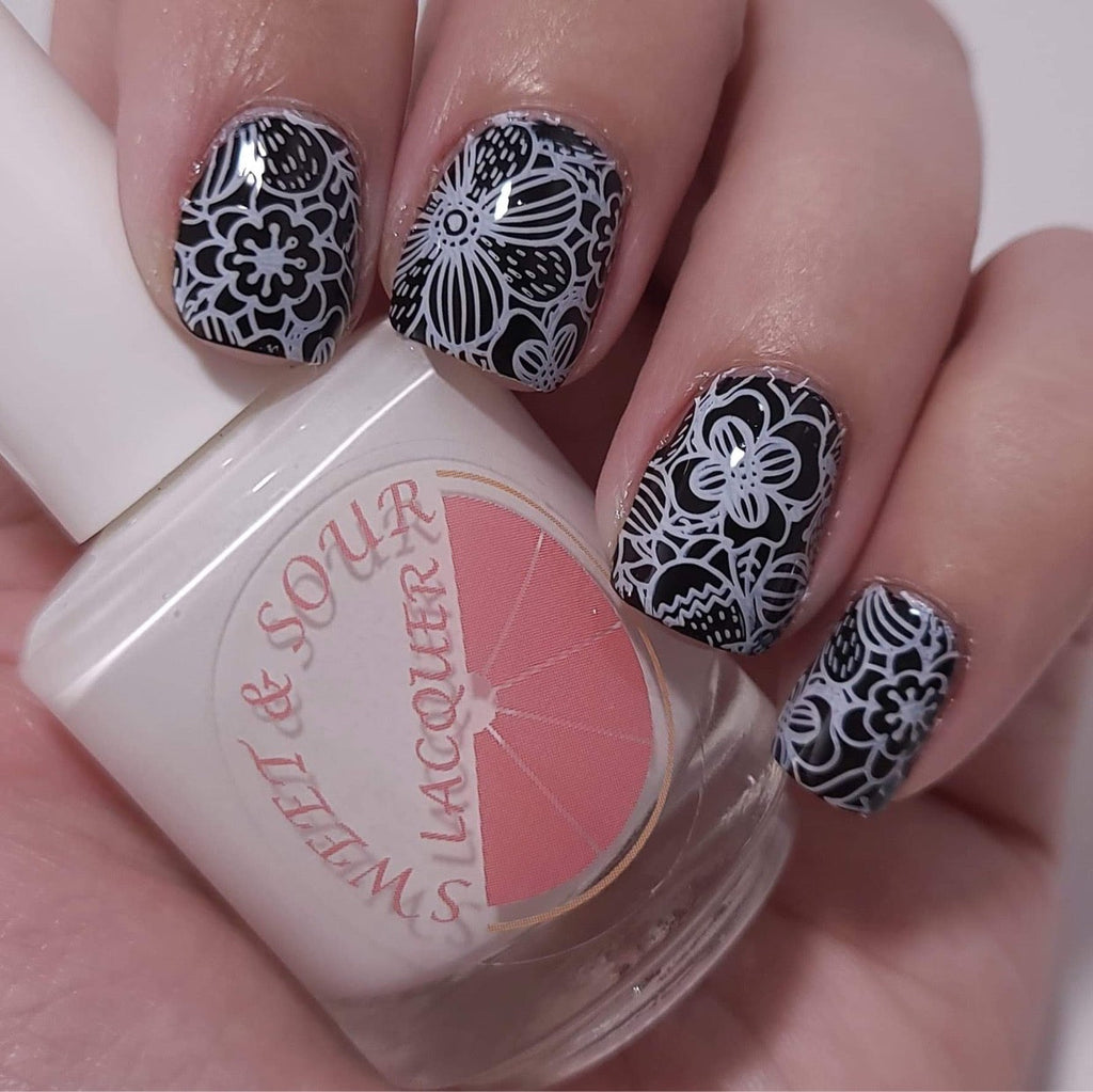Sweet & Sour Lacquer | Black Velvet and White Silk Duo