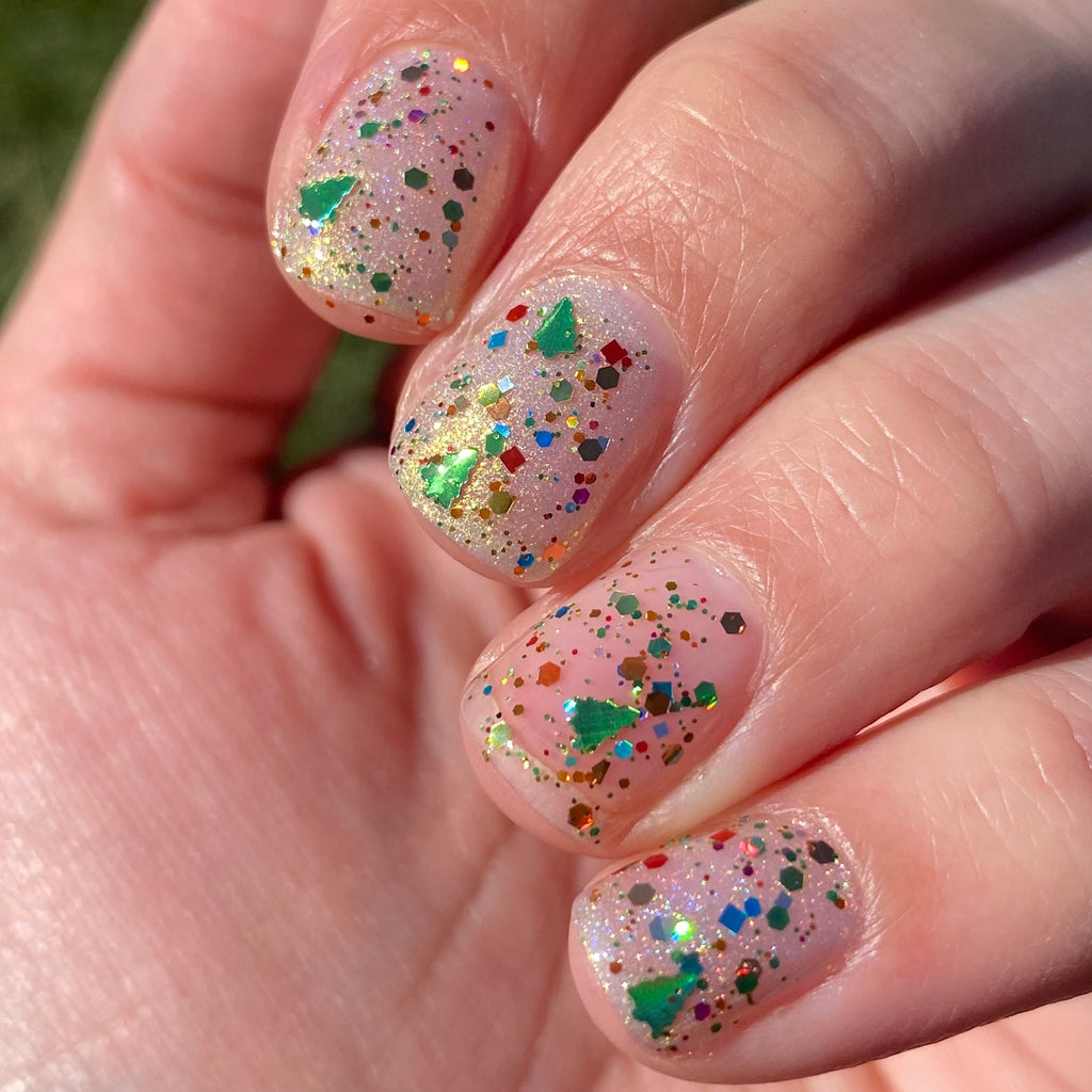 Sweet & Sour Lacquer | Rockin' Around the xmas Tree