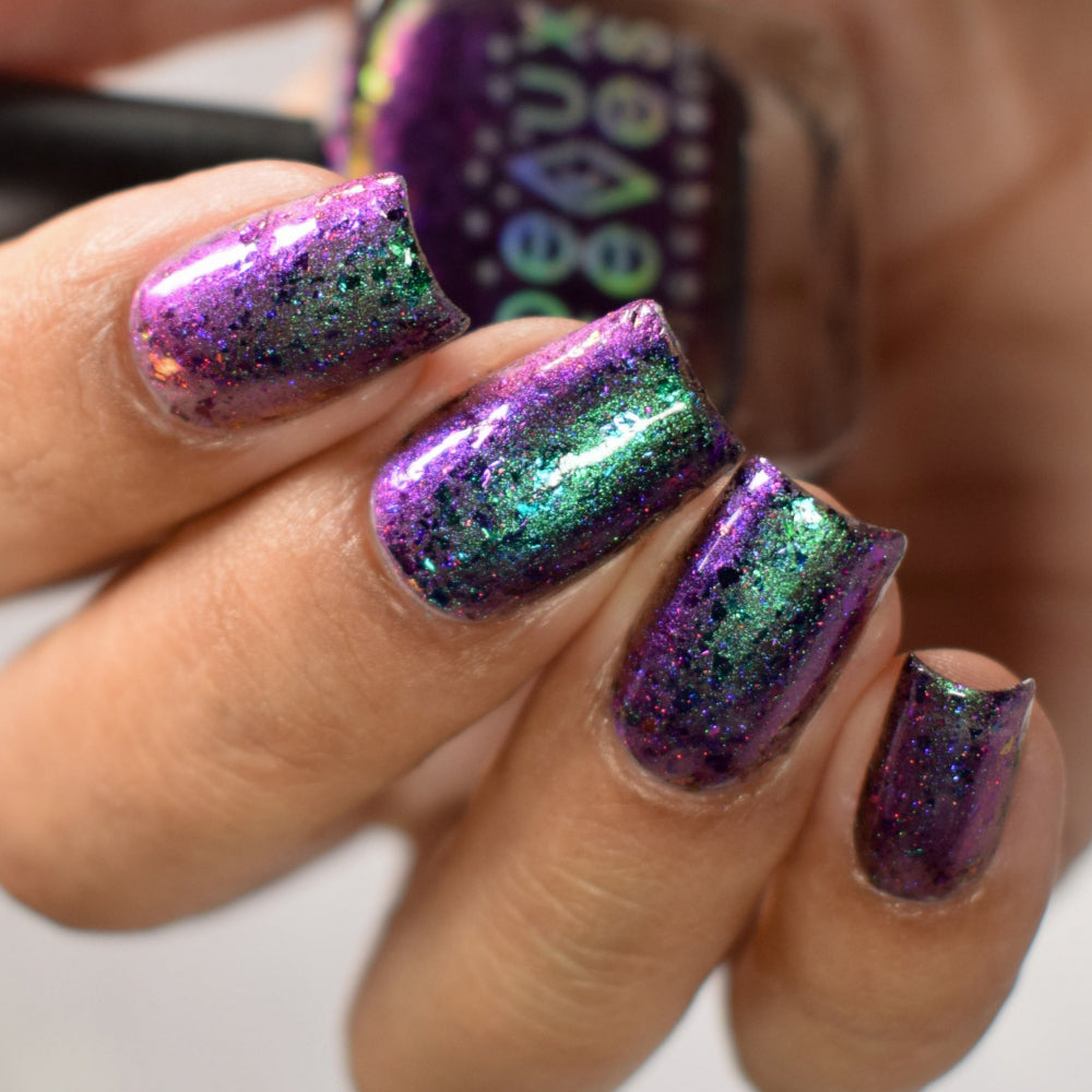 Beaux Rêves Lacquer | Gnomebody's Watching