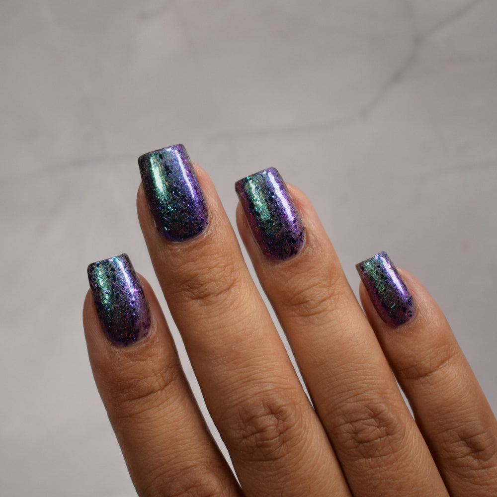 Beaux Rêves Lacquer | Gnomebody's Watching