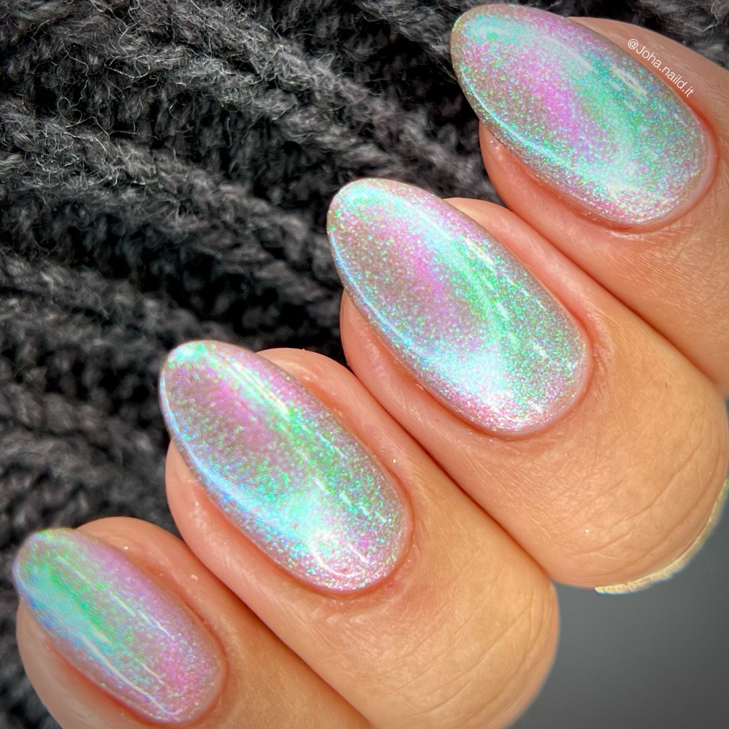 Sassy Sauce Polish | A comets tail