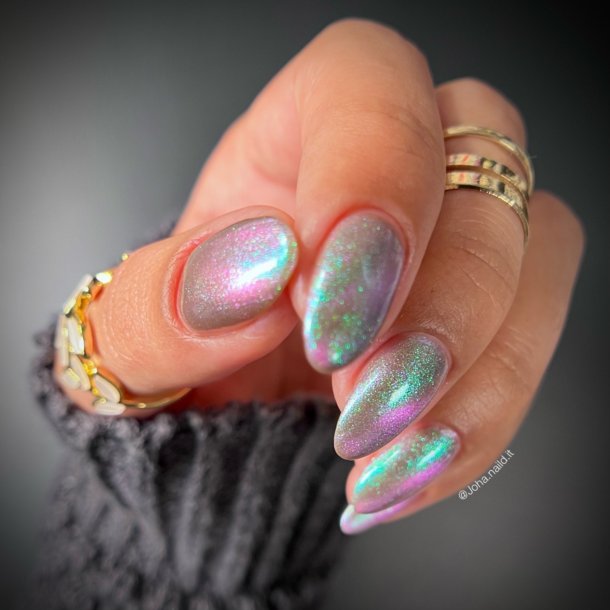 Sassy Sauce Polish | A comets tail