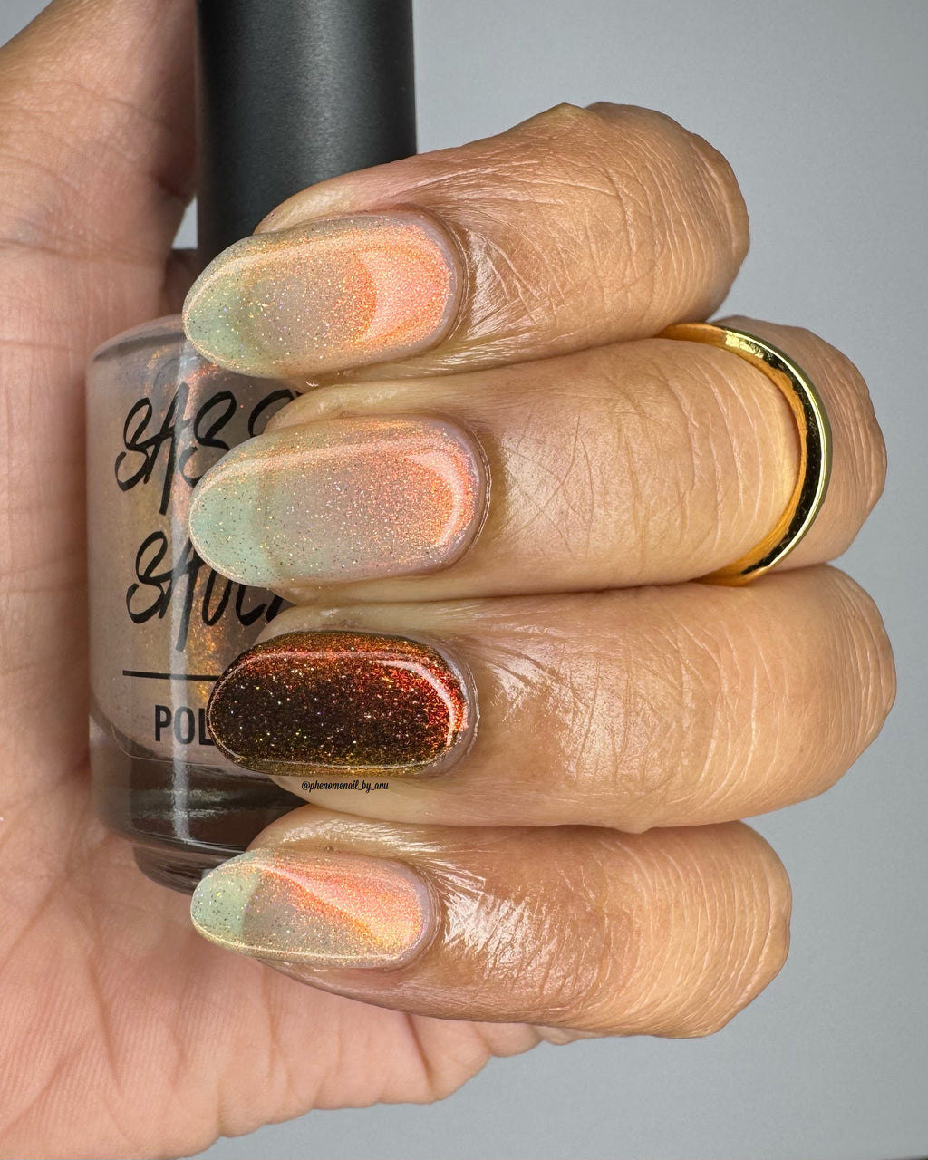 Sassy Sauce Polish | Poppin bottles poolside