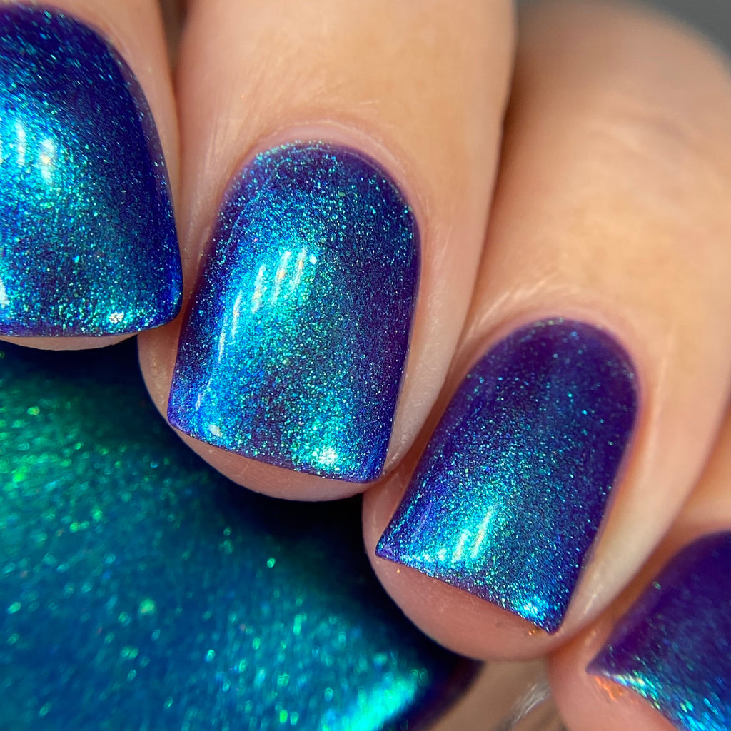 Sassy Sauce Polish | Read between my tulips